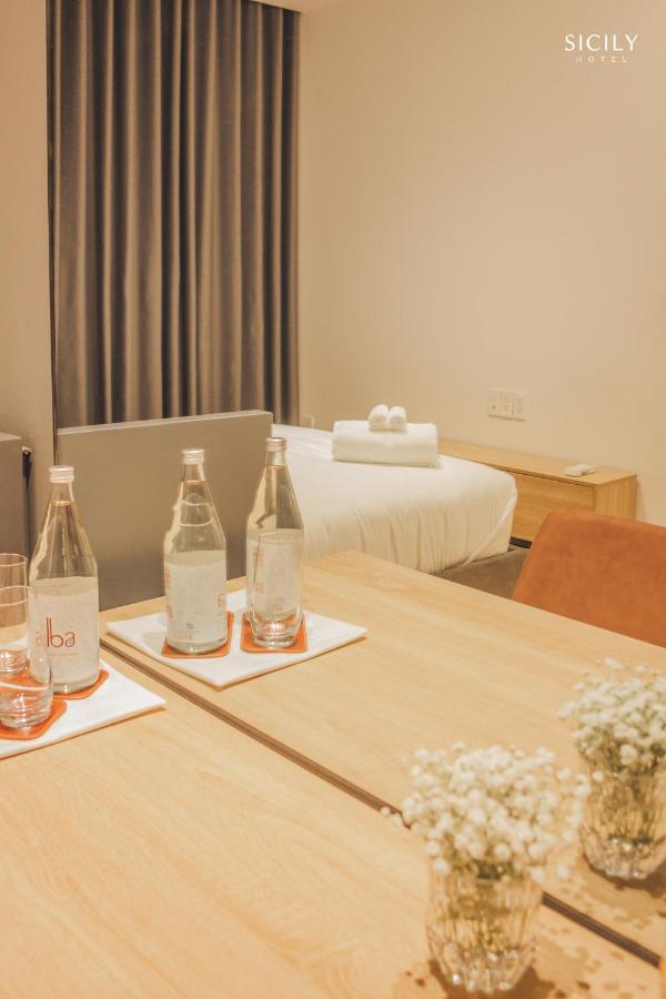Sicily Hotel Фу Куок Екстериор снимка