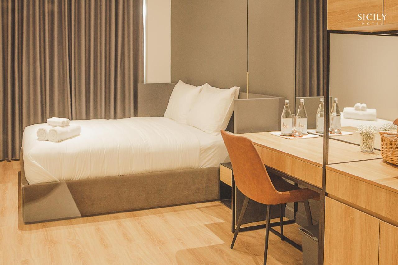 Sicily Hotel Фу Куок Екстериор снимка