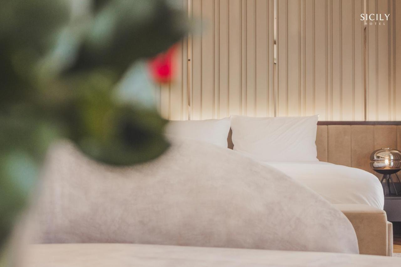 Sicily Hotel Фу Куок Екстериор снимка
